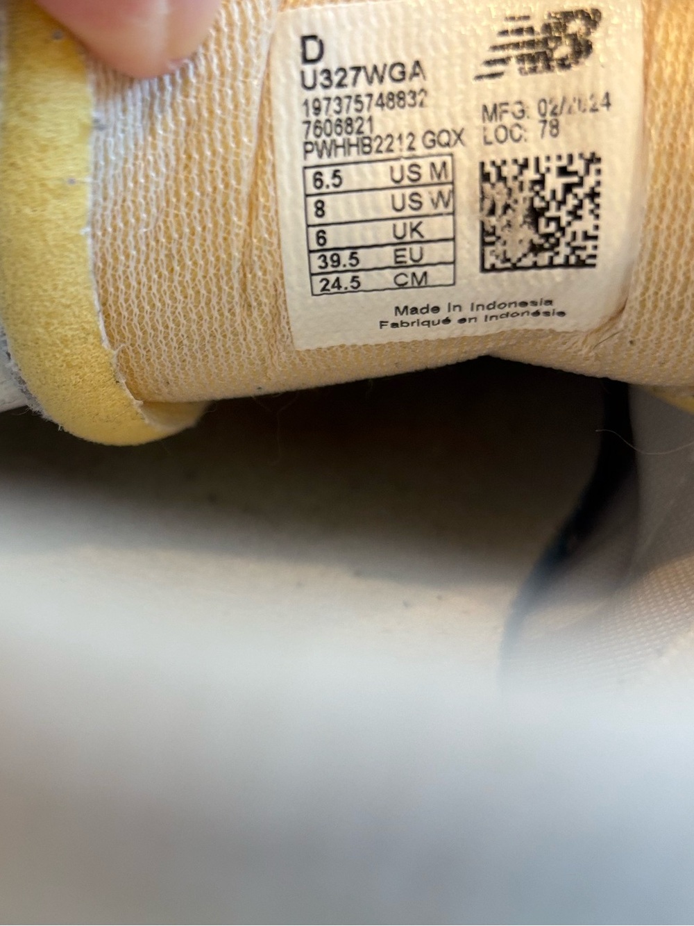 New Balance 327 Runner Sneakers - Picture 8 of 8
